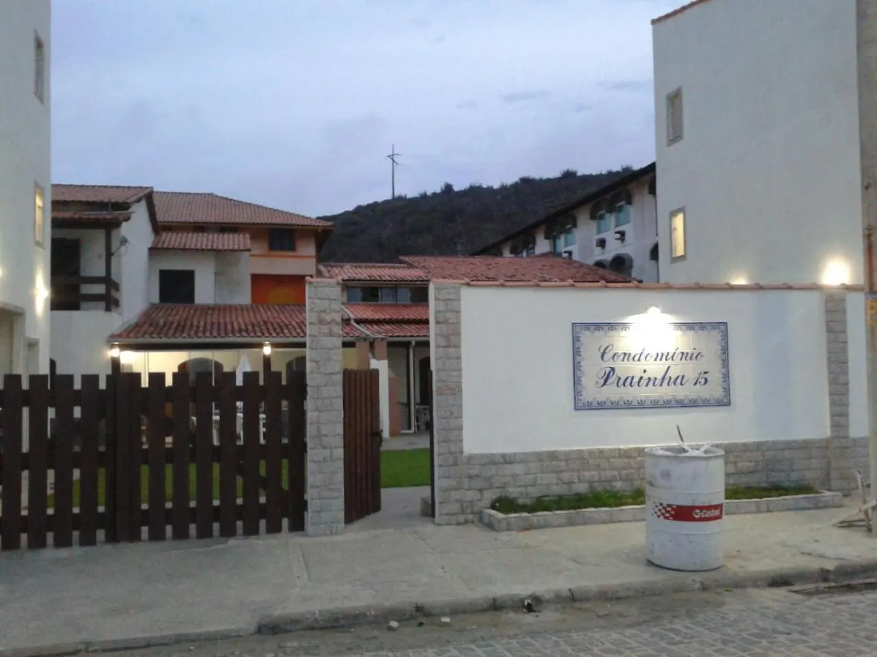 Apartamento Condomínio Prainha 15 Arraial do Cabo